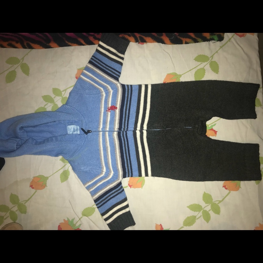 Bundle of Baby Boy Long Sleeve Bodysuits - Picture 7 of 8